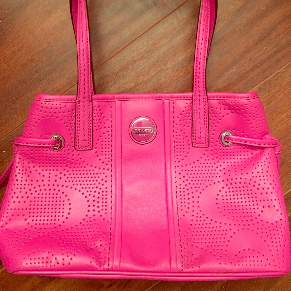 Coach mini signature carryall/satchel